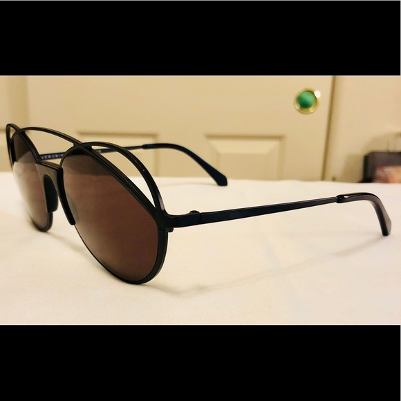 New Veronika Wildgruber Funky Matte BK Sunglasses - Picture 2 of 6